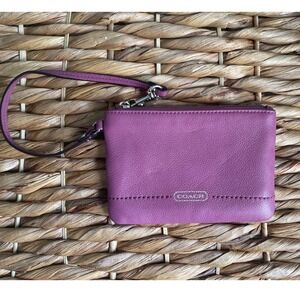 Coach Pebble Leather Small Wristlet Magenta Purple Silver Hardware Zip Pouch